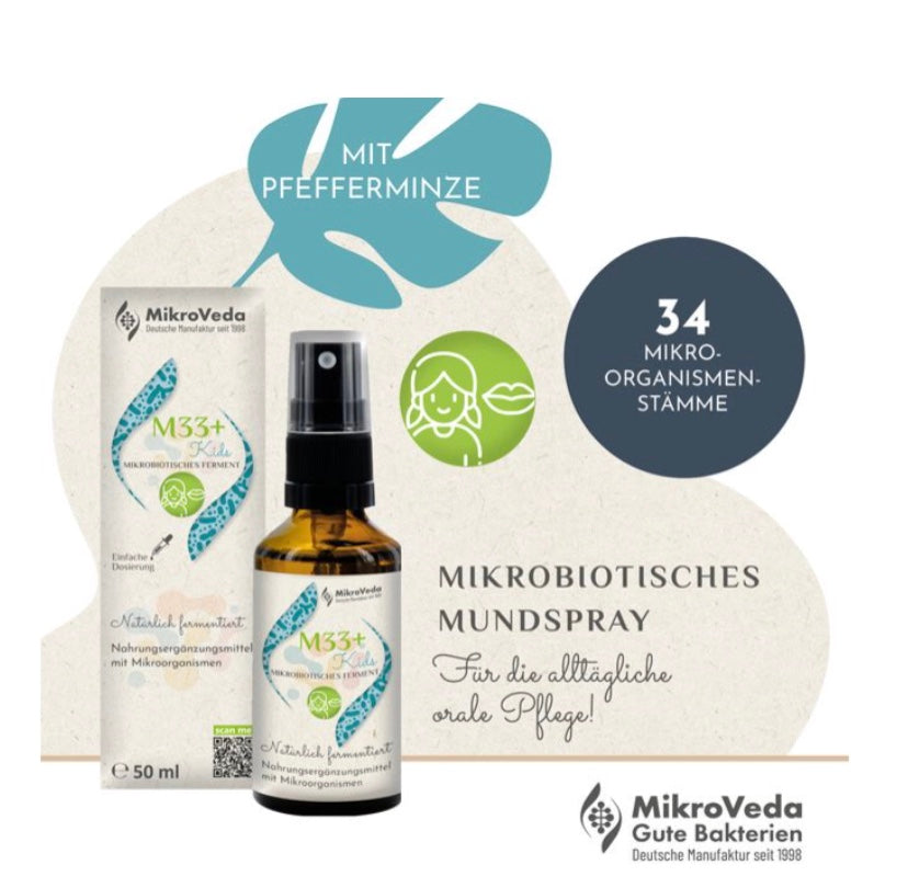 MikroVeda M33 KIDS Mundspray – Flasche mit Sprühkopf, zeigt das Produkt, das das Mundmikrobiom von Kindern unterstützt. Enthält 34 Kulturen, ist bio, vegan und frei von synthetischen Zusätzen, für eine natürliche Pflege